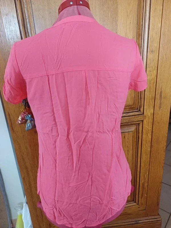 Branded Yessica blouse size 40 new – photo 4
